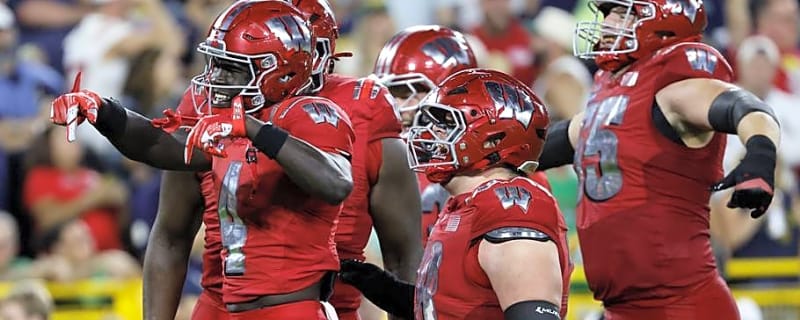 Wisconsin Football Week 1 Offensive Snap Count Breakdown and Analysis