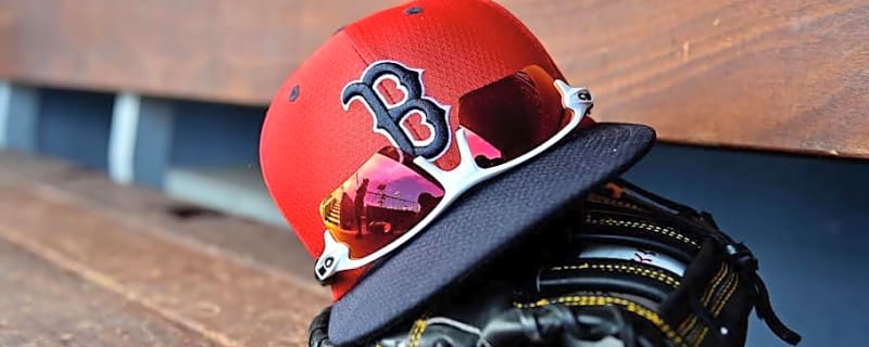 Red Sox Sign 29-Year-Old Pitcher After Phillies Exit