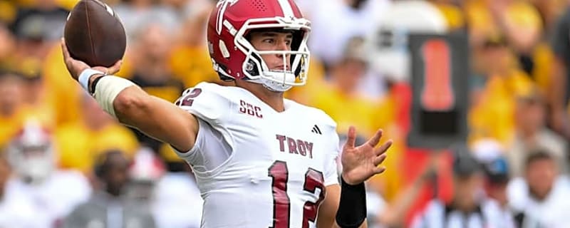 Texas Longhorns Beat Out Other SEC Team for Transfer QB