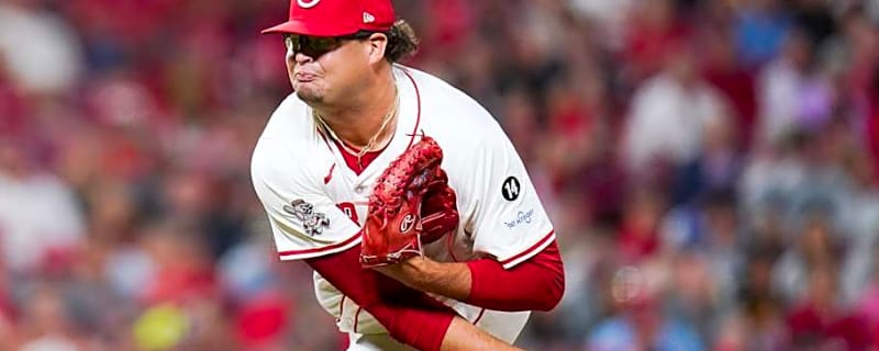 Cincinnati Reds Call Up Prospect to Start vs. Cubs, Send Zach Maxwell Down