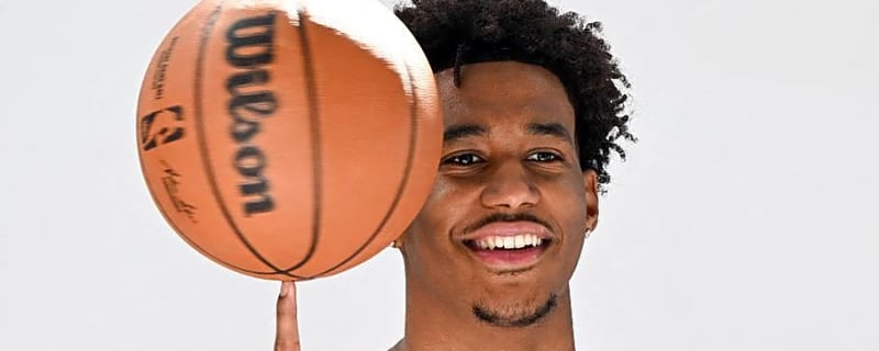 Bulls Training Camp Day 1: Dailyn Swain Impresses? Buddy Hield Talks, An Injury, More