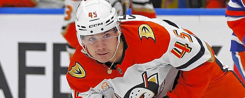 Rookie Beckett Sennecke Part of Ducks' Revival in Pacific Division