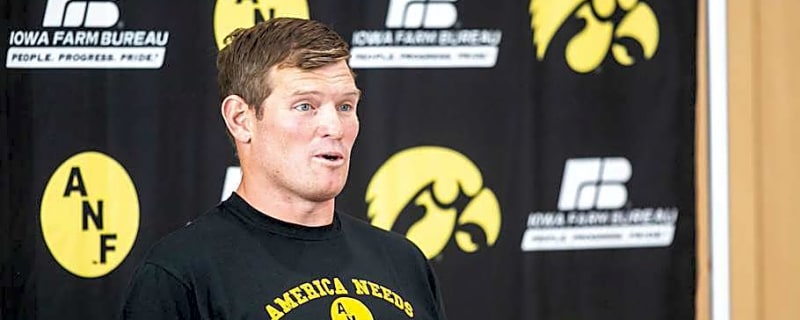 Former Iowa Hawkeyes Star Lands on ESPN&#39;s All Quarter Century Team