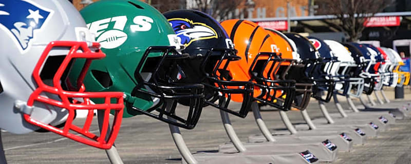 Three-Time Pro Bowler Suddenly Back On Jets&#39; Radar