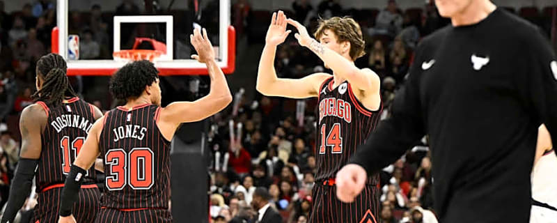 Takeaways & Player Grades: Bulls Blowout Clippers After Tying Franchise Record in 3s (138-110)