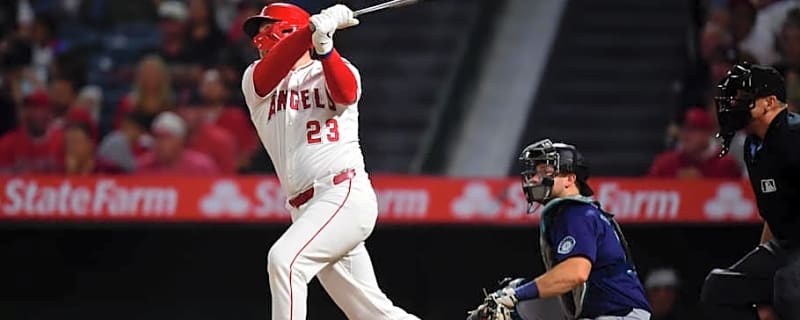 Former Cincinnati Reds Utility Player Signs With Kansas City Royals