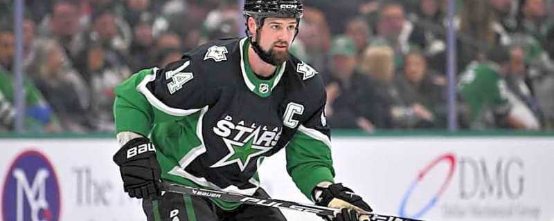 PWHL's Allyson Simpson, Hannah Bilka Deliver Stars' Puck Drop