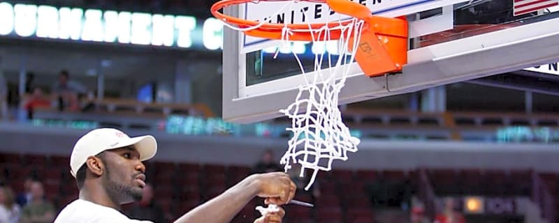 Ohio State Goes Down Memory Lane with Greg Oden Nod