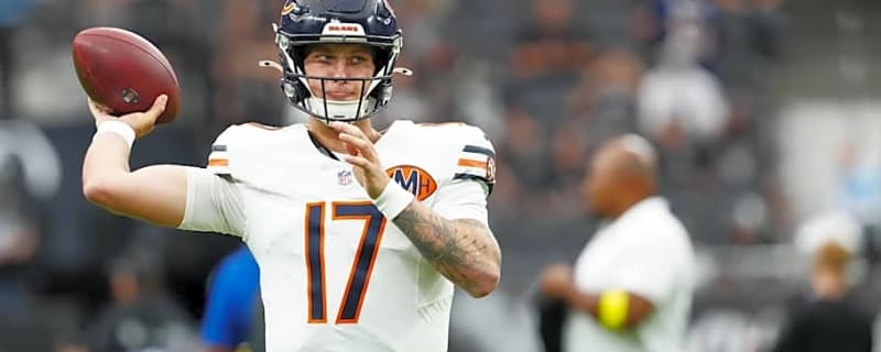 What QB's Halas Hall Visit Could Mean for Tyson Bagent's Fate