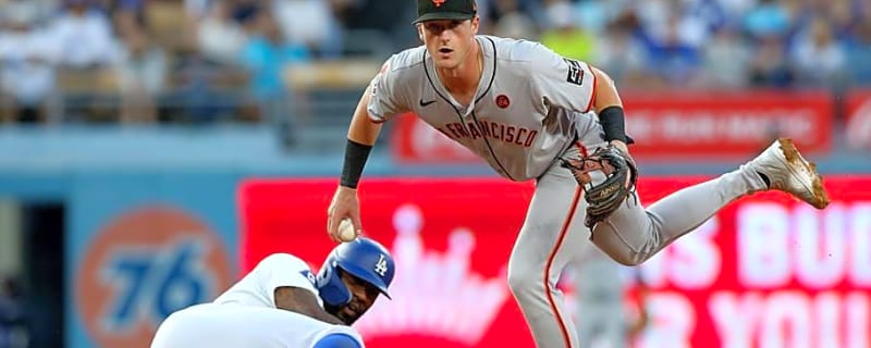 Padres Should Jump to Sign Recently-Released Dodgers Utility Man