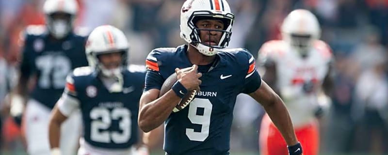Deuce Knight’s Historic Day Propels Auburn Football Over Mercer
