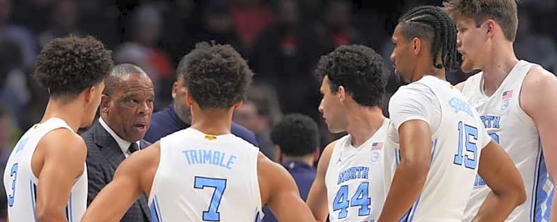 Hubert Davis Stresses Importance of UNC Staying in the Moment