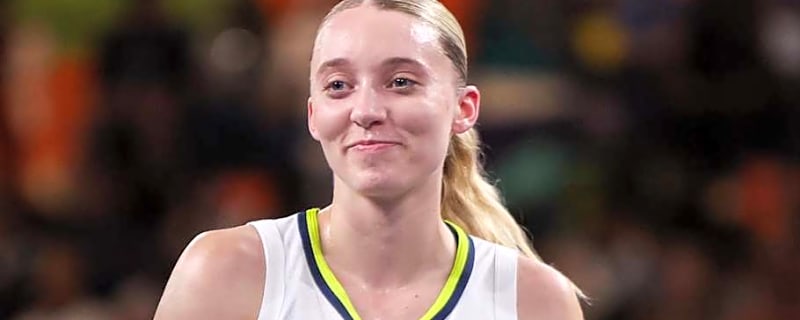 Paige Bueckers provides Christmas surprise to Unrivaled teammates