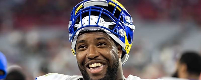 How Kobie Turner Took Over the Lions Game