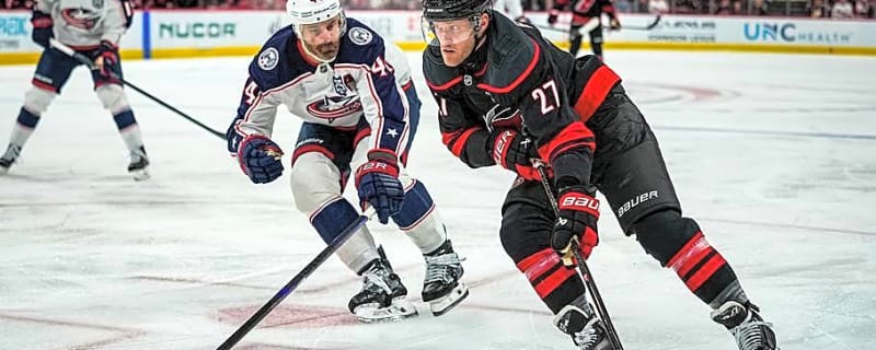 Blue Jackets hope to push their win streak to 3 games tonight in Raleigh