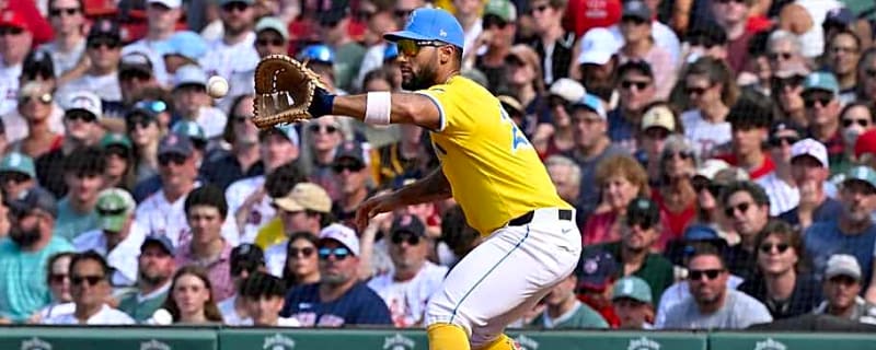 Red Sox Should Acquire Former All-Star 1B To Replace Abraham Toro