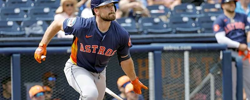 Former Yankees Minor Leaguer Signs with AL East Foe