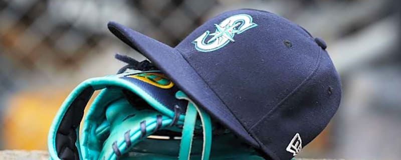 Mariners 'Open' To Reuniting With 12-Year Veteran Slugger