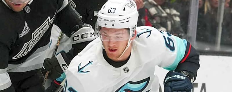 Kraken Recall Young Winger Ahead of Ducks Matchup