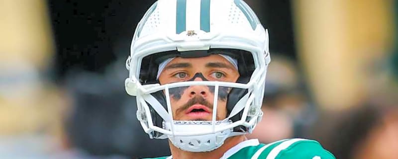 All-conference QB enters college football transfer portal seeking rare 7th season