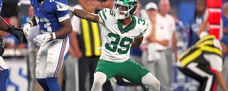 Bills Tinker With WR Room Prior to Camp, Choose Jets' Castoff over Brandin Cooks