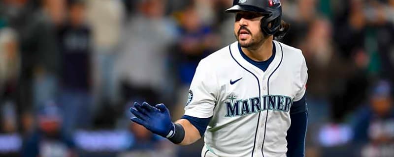 Mariners rumored to lose free agent 3B Eugenio Suarez to National League team