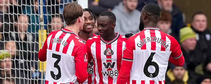 Sunderland Ready to Battle Leeds United for £7M Belgian Midfield Target