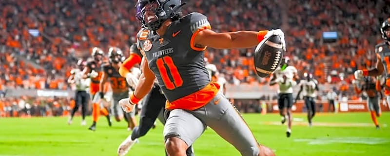 Broncos Reshuffle End of Cornerback Corps After Minicamp