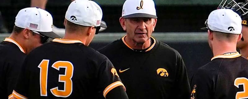 Iowa Baseball Opens 2026 Season at MLB Desert Invitational