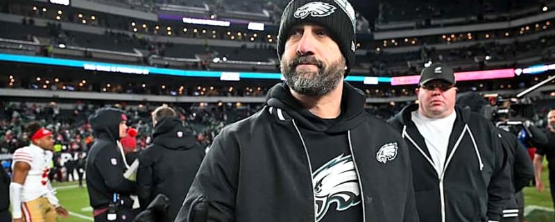 Eagles RB Backs Polarizing Head Coach Nick Sirianni