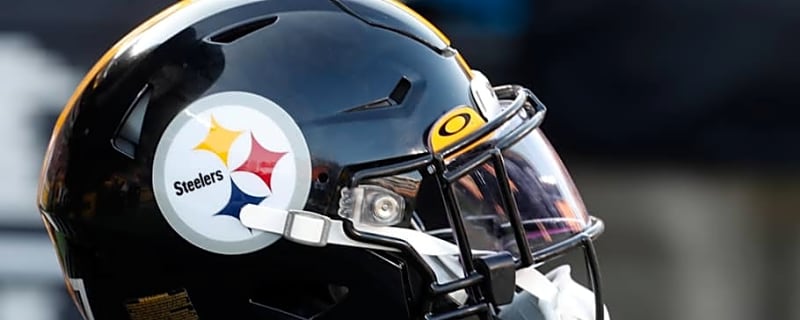 Jets Could Steal Free Agent Target From Aaron Rodgers, Steelers