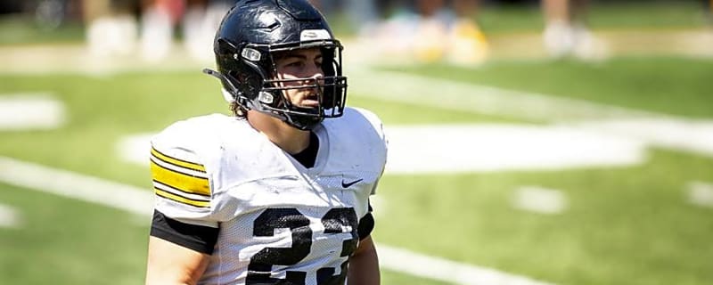 Iowa Football Linebacker Battle Will Feature Several Key Contributors This Fall