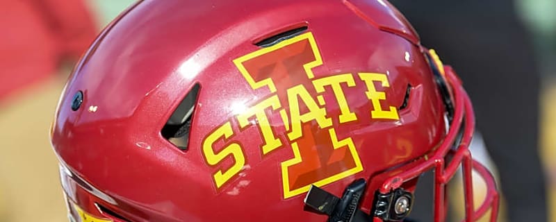 Unsurprising Choice Predicted to be Starting Quarterback for Iowa State Cyclones