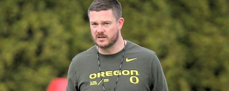 Oregon Ducks Lock in Recruiting Visits With Four-Star Running Back