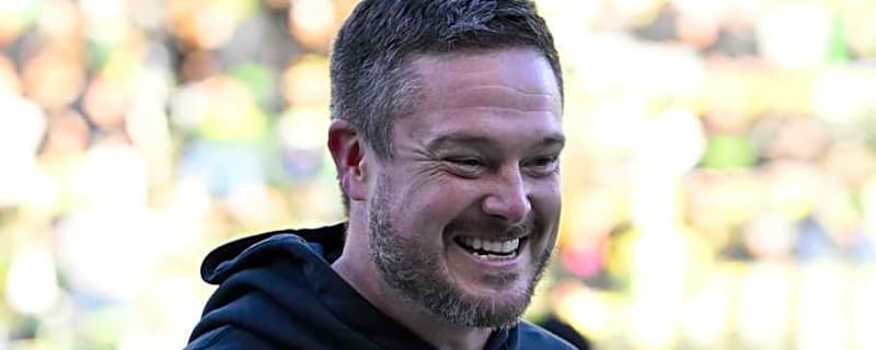 Oregon Coach Dan Lanning Drops Honest Truth About Playing In Husky Stadium