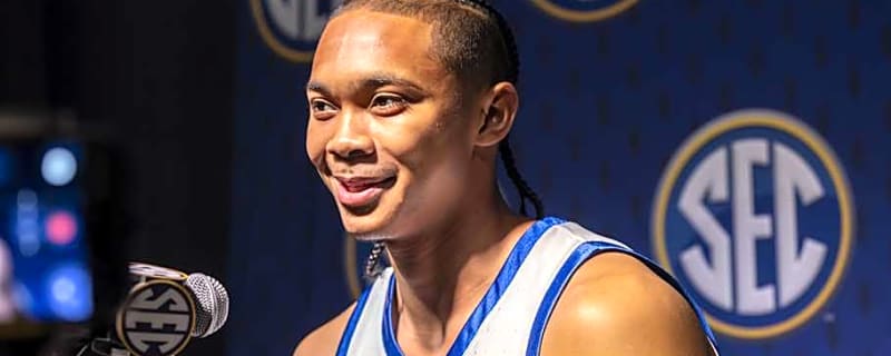 Mark Pope provided an injury update on Jaland Lowe&#39;s shoulder