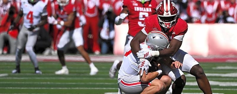 Indiana's Tobi Osunsanmi Has Become One Of College Football's Most Disruptive Defenders