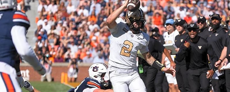 Vanderbilt Football Is Still Working To Support Jared Curtis After Auburn Loss