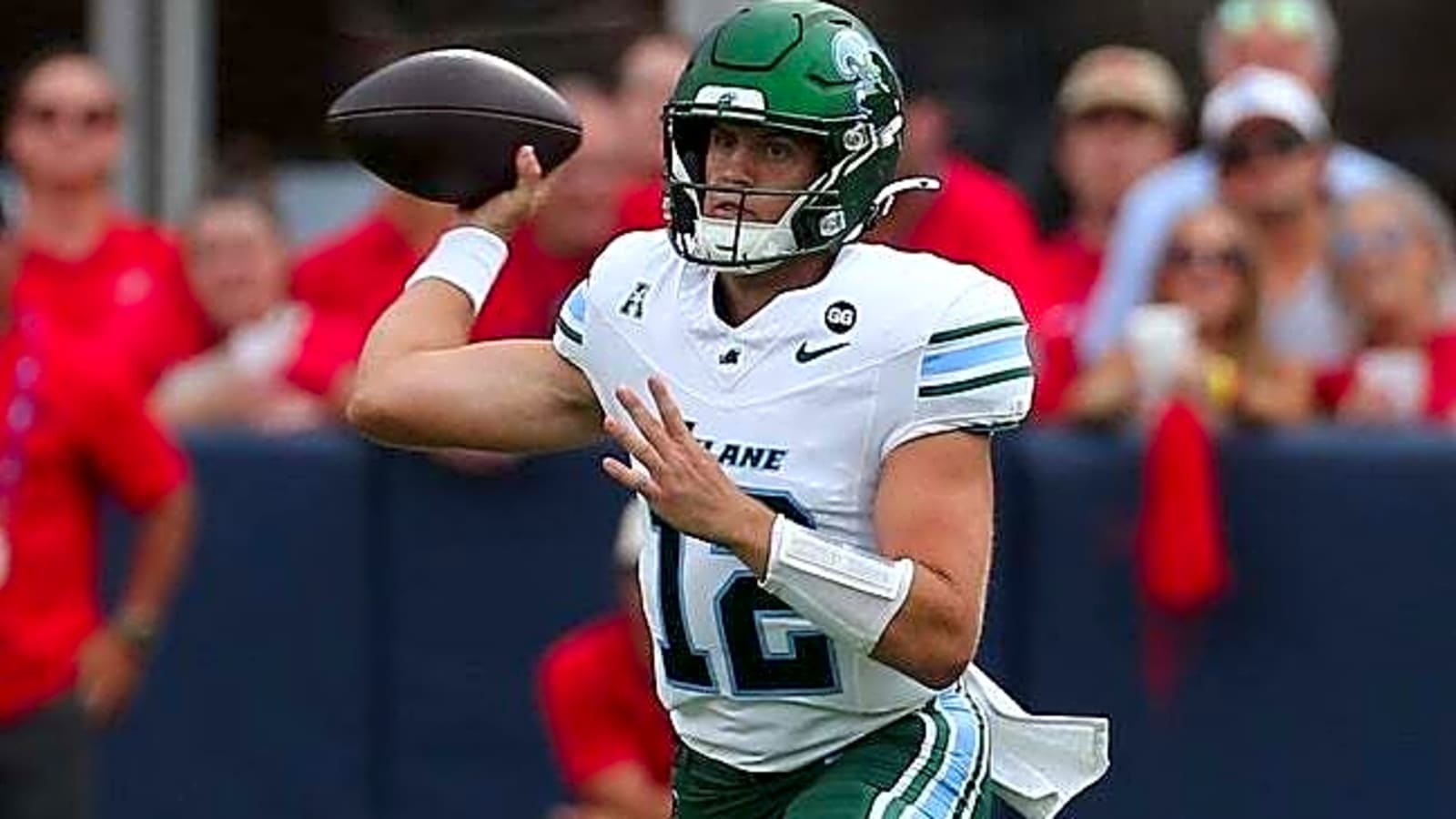 No. 24 Tulane keeps rolling, blows out Temple