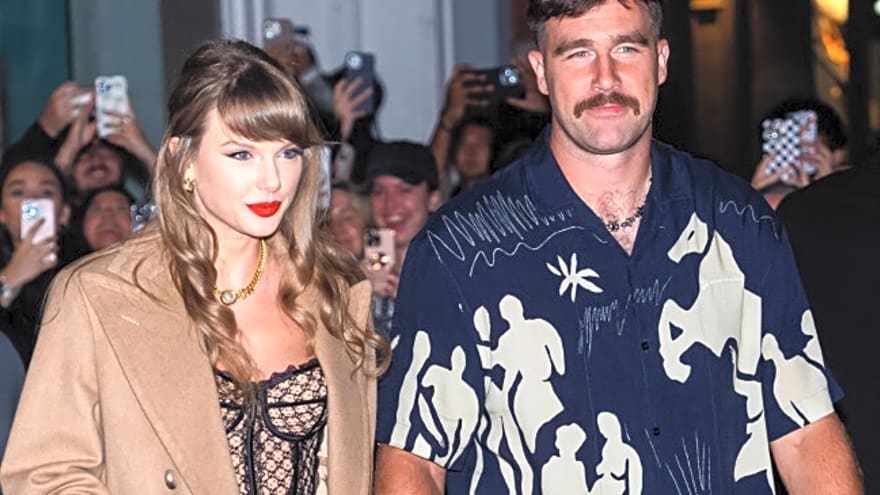 Taylor Swift shares love letter from Travis Kelce