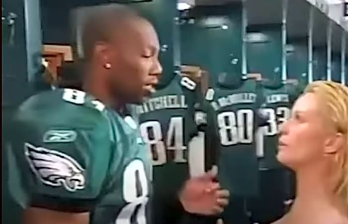 "T.O.'s Desperately shocking intro" (Eagles at Cowboys, Nov. 15, 2004)
