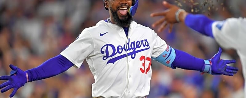  Teoscar Hernández Trade Unlikely & Moving To Left Field