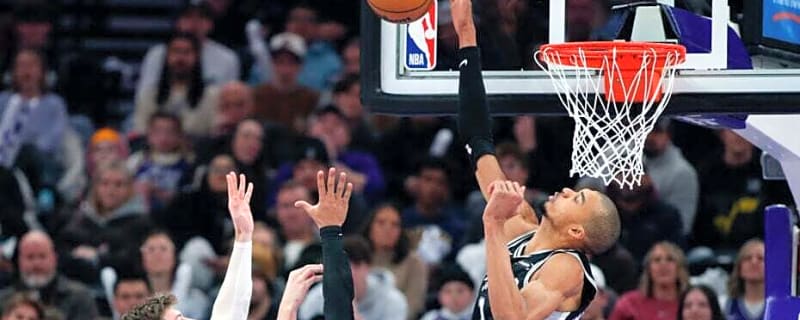 Spurs are 31-14 and eyeing a sweep of the Pelicans but trade deadline questions linger in the background