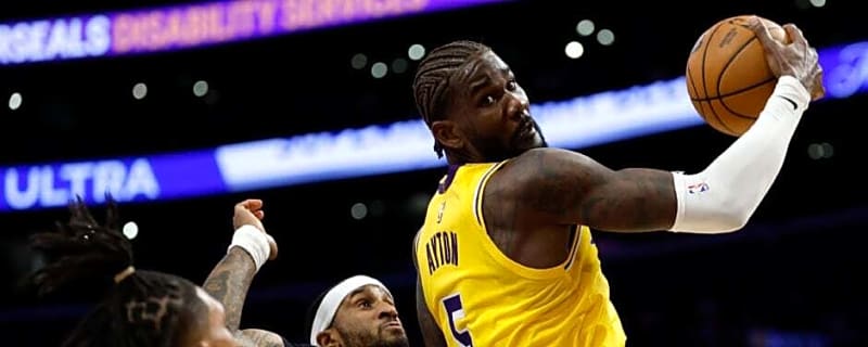 James Worthy says JJ Redick used Deandre Ayton wrong in LA Lakers loss