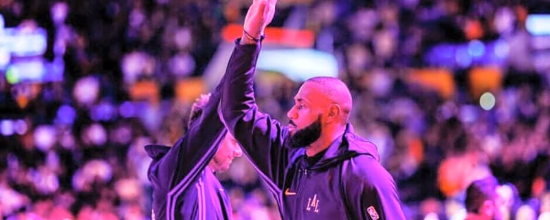 3 lessons from Los Angeles Lakers vs. Sacramento Kings: LeBron and Luka finally play some defense