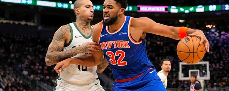 Mike Brown hails ‘remarkable’ Karl-Anthony Towns despite scoring just 8 points in Knicks defeat