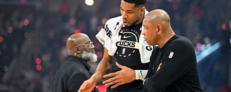 Rajon Rondo reveals what the Milwaukee Bucks coaches have been telling Giannis Antetokounmpo to improve