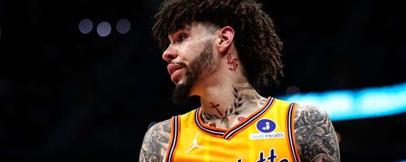 LaMelo Ball walks out of press conference when asked about car crash after Hornets loss