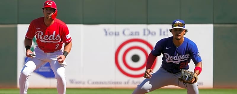  Santiago Espinal’s Contract Selected