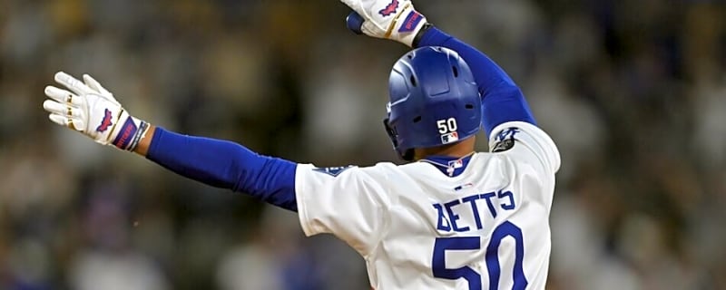  Mookie Betts Named National League Player Of The Week For Sept. 8-14